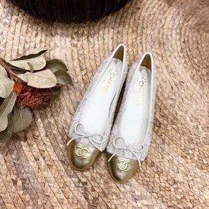 Chanel Ballet Flats - gold cap toe and tweed